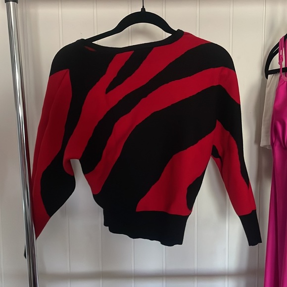 Sweater - Picture 3 of 3